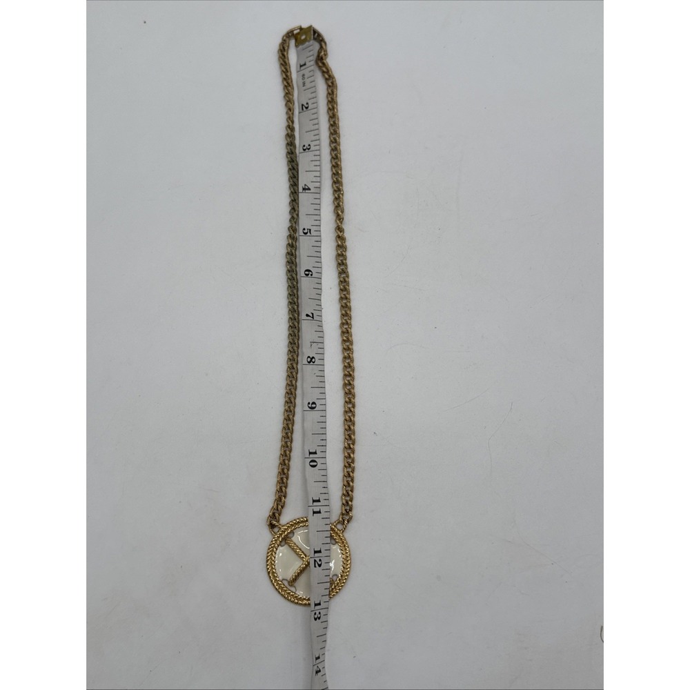 Vintage Signed Napier Chunky Nautical  Motif Beige Enamel Pendant Chain Necklace - Picture 8 of 9